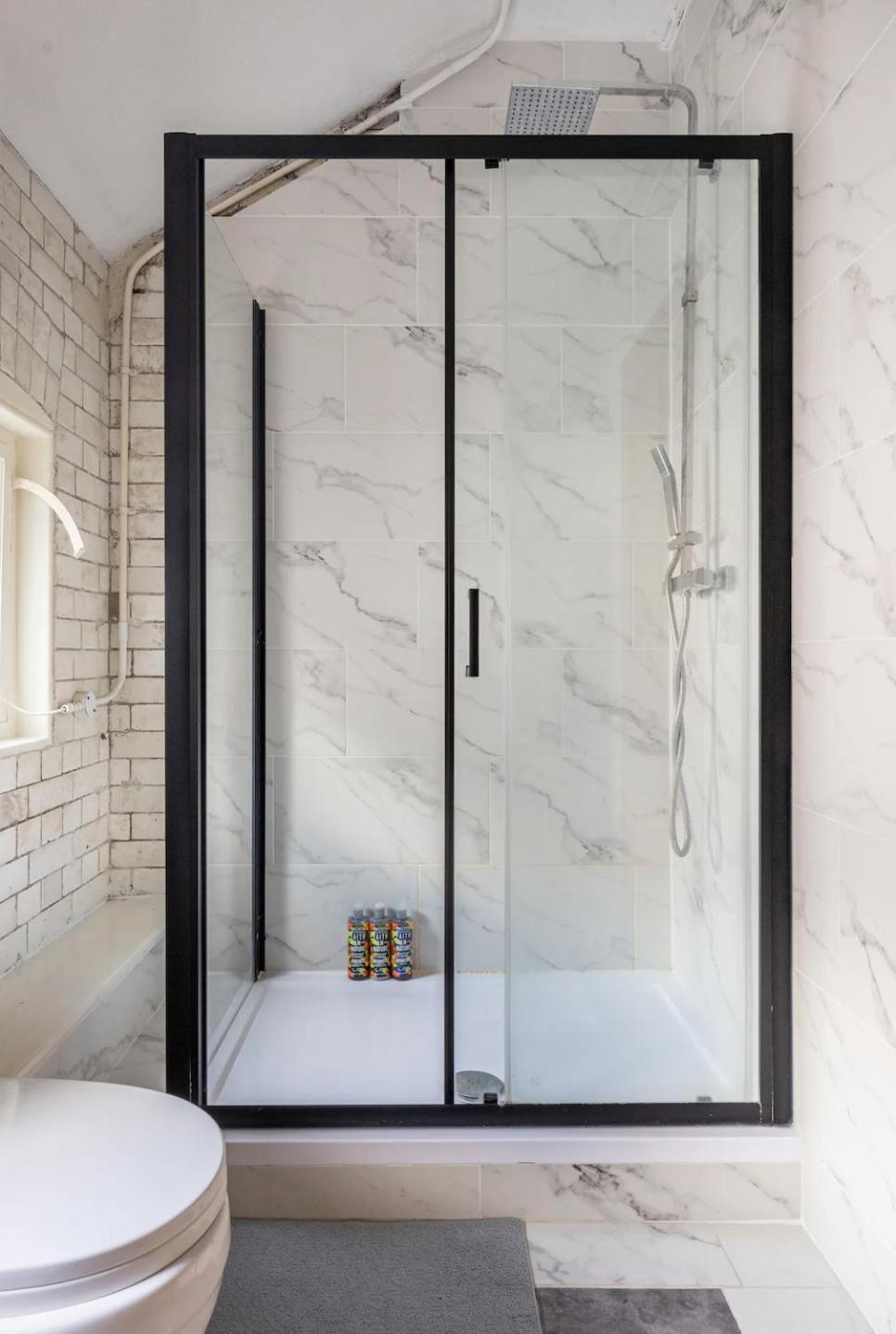 Lotus Guesthouse London Exterior photo